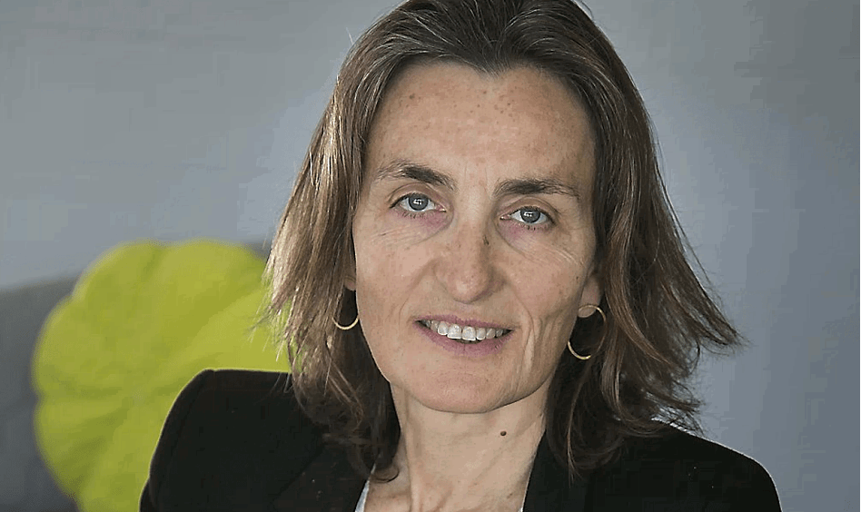 Out of office: M&ograve;nica Alg&aacute;s, juventud viajera con parada en Alemania